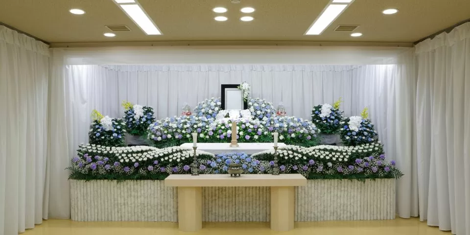 一般葬プラン愛150の祭壇