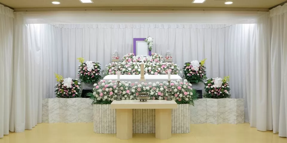 一般葬プラン愛典80の祭壇